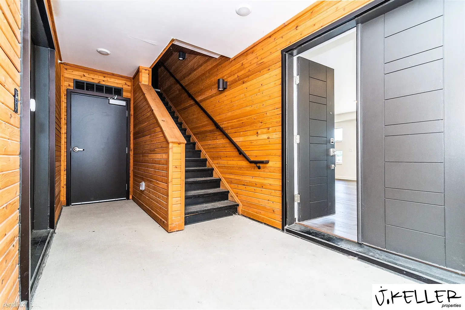 452 W Stadium Blvd photo 1