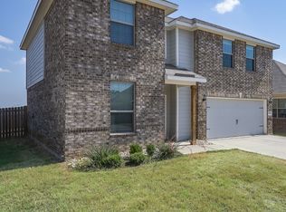 7525 Pleasant Oaks St, Fort Worth, TX 76120