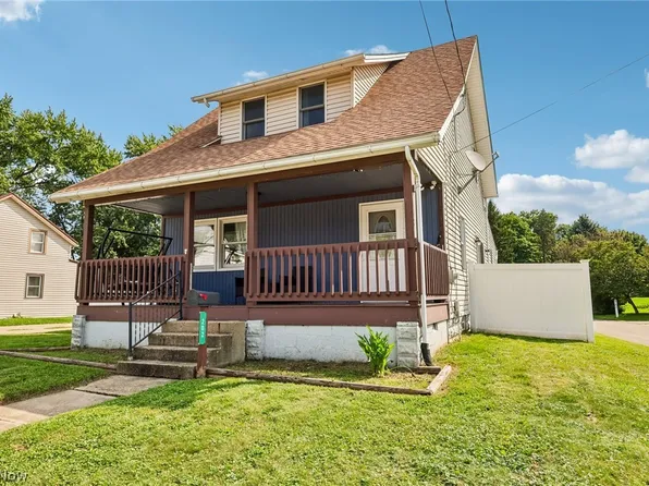 202 N Nickelplate St, Louisville, OH 44641