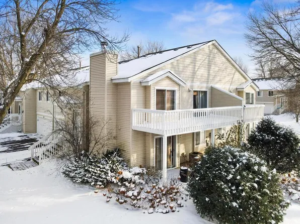 5601 Bimini Dr, Minnetonka, MN 55343