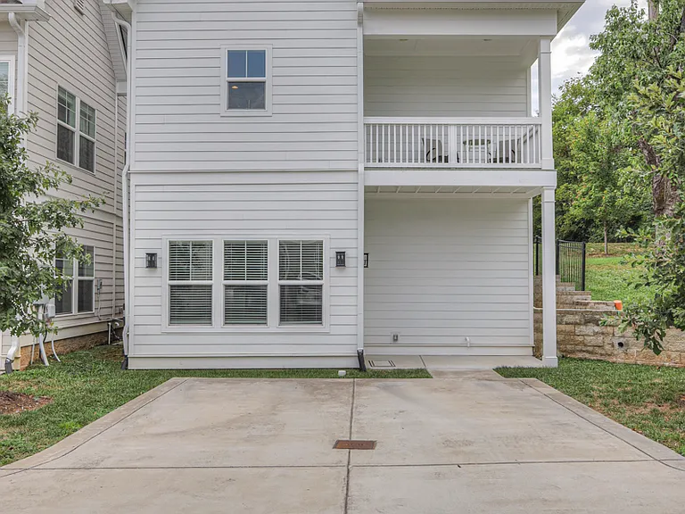 901 Curdwood Blvd — Photo 21
