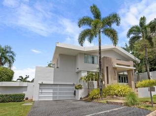 B 13 Baldwin Park, Guaynabo, PR 00969