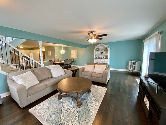 4th image of 7953 Richardson Ln