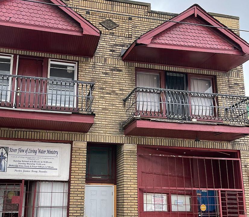 1st image of 12526 Union Ave #3