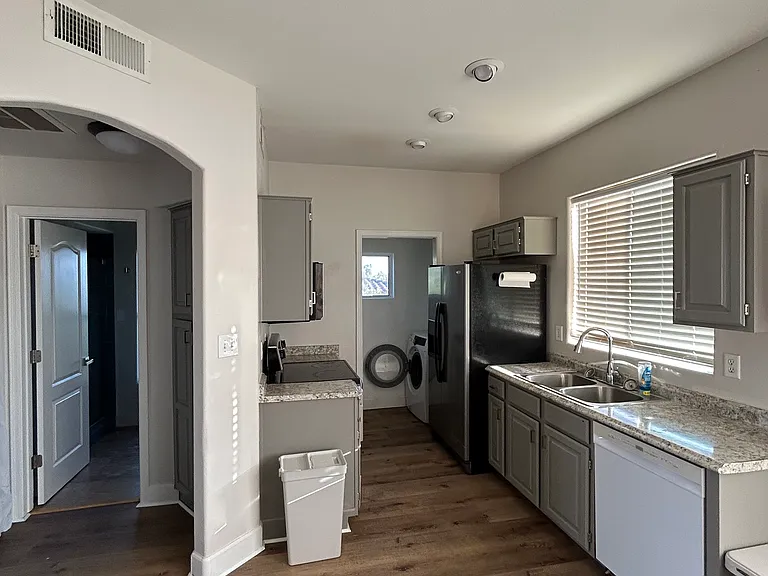 11420 N Saguaro Blvd #4 — Photo 10
