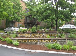 310 Brook Village Rd APT 44, Nashua, NH 03062