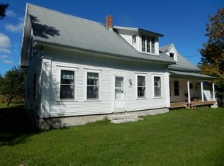 505 N Shore Rd, Greensboro, VT 05841