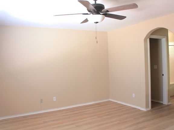 5th image of 1594 Alpine Hills Ave