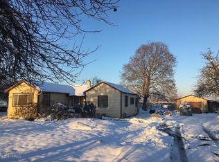 9351 N Track Rd, Toppenish, WA 98948