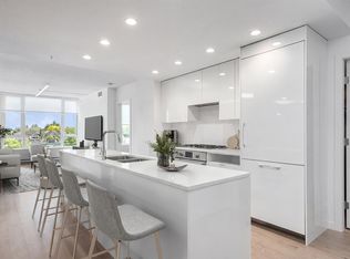 2888 Cambie St #711, Vancouver, BC V5Z0H3