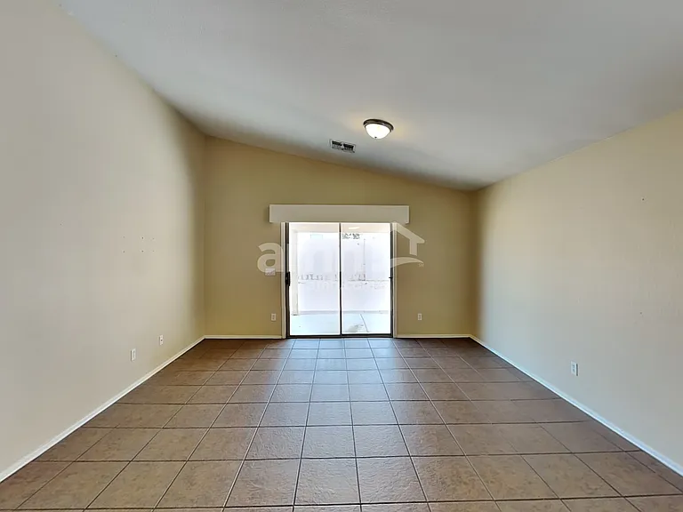 16425 N 113th Dr — Photo 6