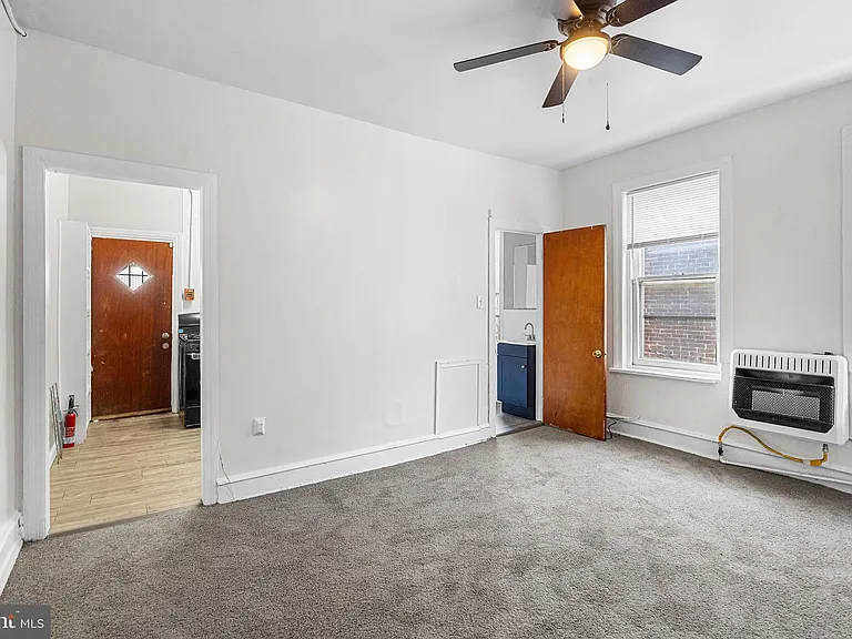 5510 Walnut St #2R — Photo 1