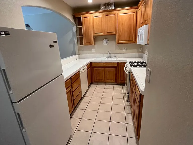 148 Apple Ln — Photo 12