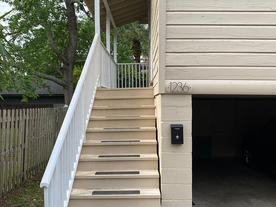 1st image of 1236 Belmont Ter