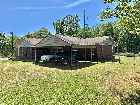 3rd image of 4141 Mount Zion Rd