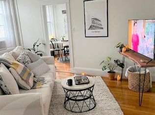 37 Langdon St #4R, Cambridge, MA 02138