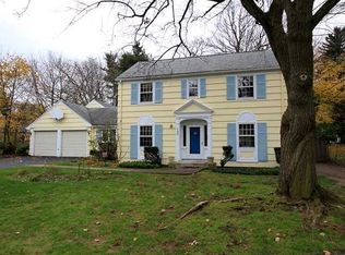 189 Penarrow Rd, Rochester, NY 14618