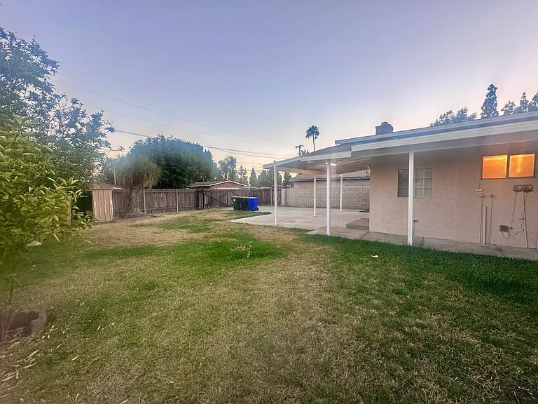 5361 San Bernardino St — Photo 20