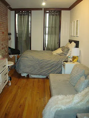 Rented by Metropolitan Equities | media 12