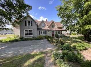 2 Bailey St, Skowhegan, ME 04976