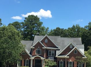 5732 Thistleton Ln, Raleigh, NC 27606