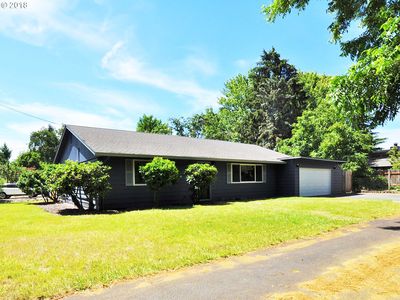 455 SW Meadow Dr, Beaverton, OR, 97006