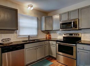 2525 Lanecrest Dr, Charlotte, NC 28215