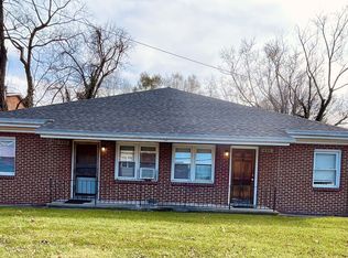 440 E Roanoke St, Blacksburg, VA 24060