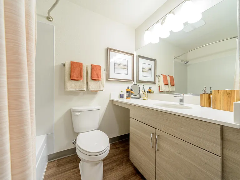 Meridian Pointe — Photo 27
