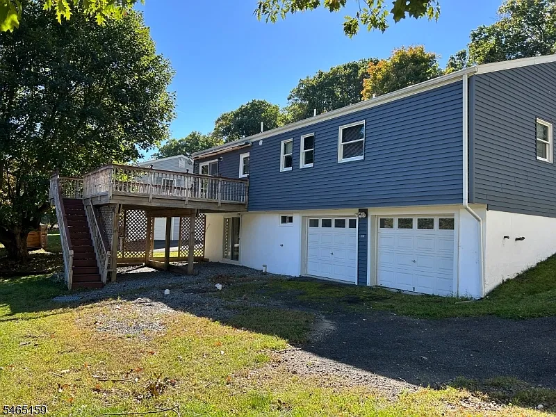 3 bed, 3.0 bath, $3,000 — Photo 2