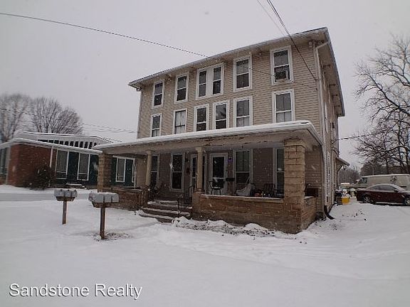 2nd image of 134 N Main St #3