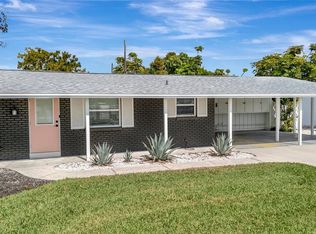 6426 Colonial Dr, Sarasota, FL 34231