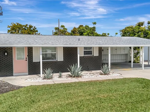 6426 Colonial Dr, Sarasota, FL 34231