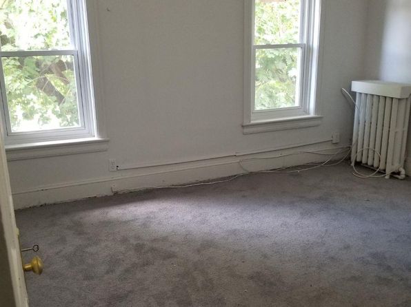 1106 Olive St FLOOR 2