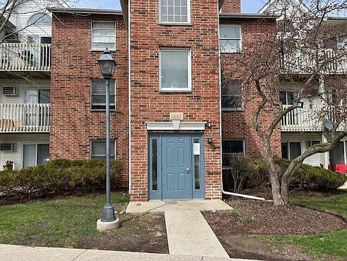 1345 Cunat Ct #1B Photo 1