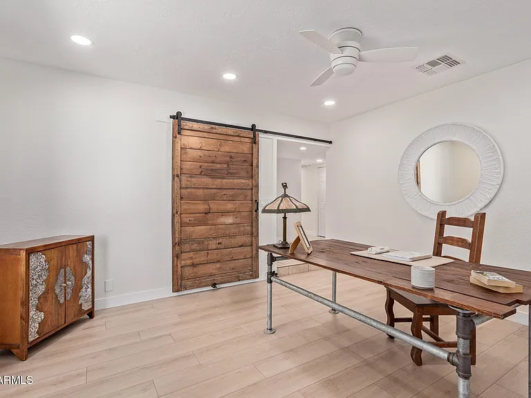 1347 W Lobo Ave — Photo 19