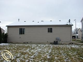 5th image of 28846 Felician St
