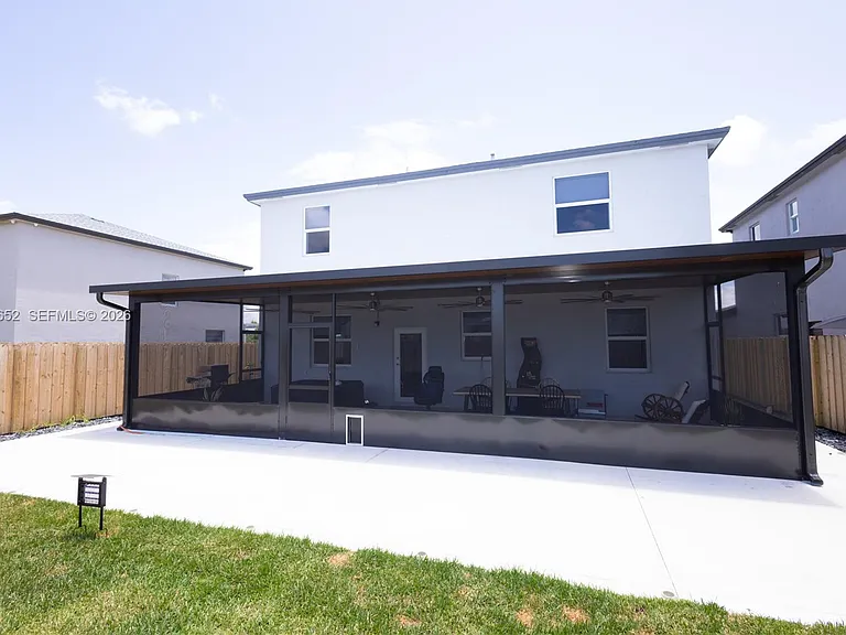 19579 SW 340th St — Photo 32