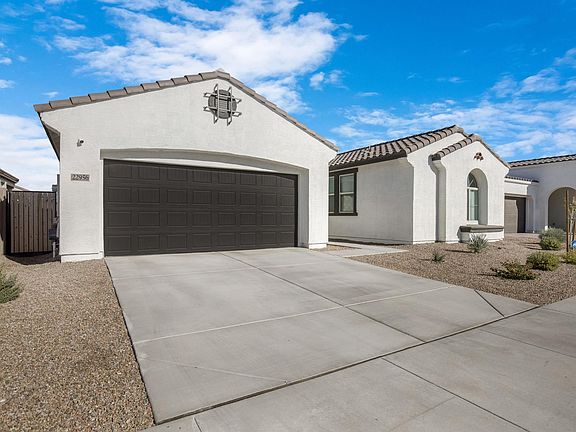 4th image of 22956 E Via Del Sol