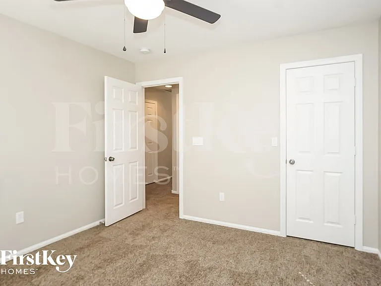 10611 Moss Lake St — Photo 11