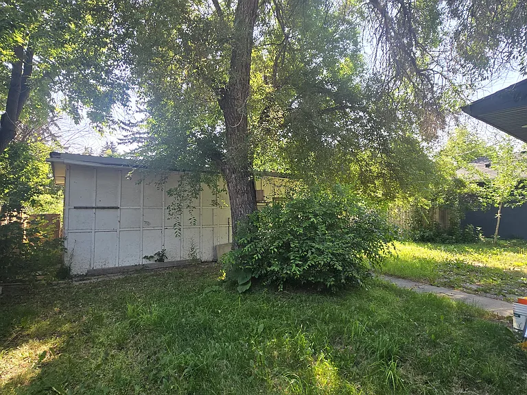 2414 27th St SE — Photo 13