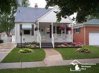 1266 Maple Ave, Monroe, MI 48162