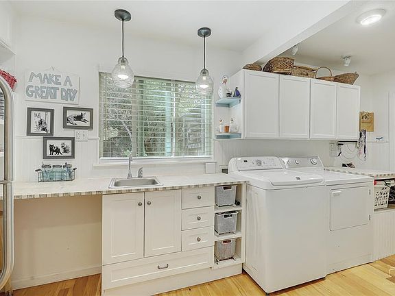 4th image of 7210 Brennans Dr
