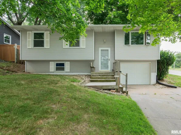 5218 Brown St, Davenport, IA 52806
