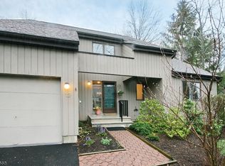 12 Windmill Dr, Morristown, NJ 07960