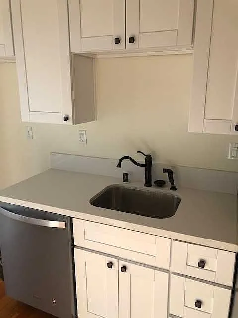 Sparks Apartments — Photo 4