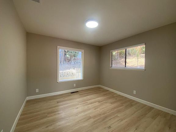 5th image of 3645 Morrie Dr