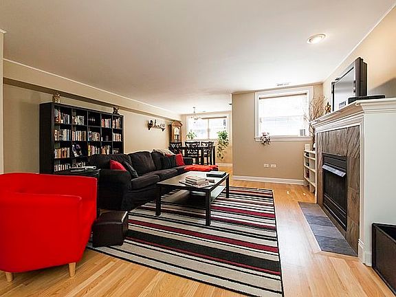 2nd image of 934 W Agatite Ave #Gw