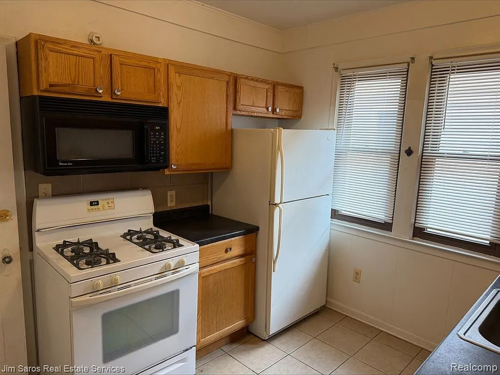 1 bed, 700 sqft, $895 — Photo 4