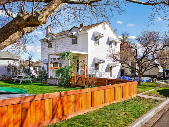 1011 Comstock St, Richland, WA 99352